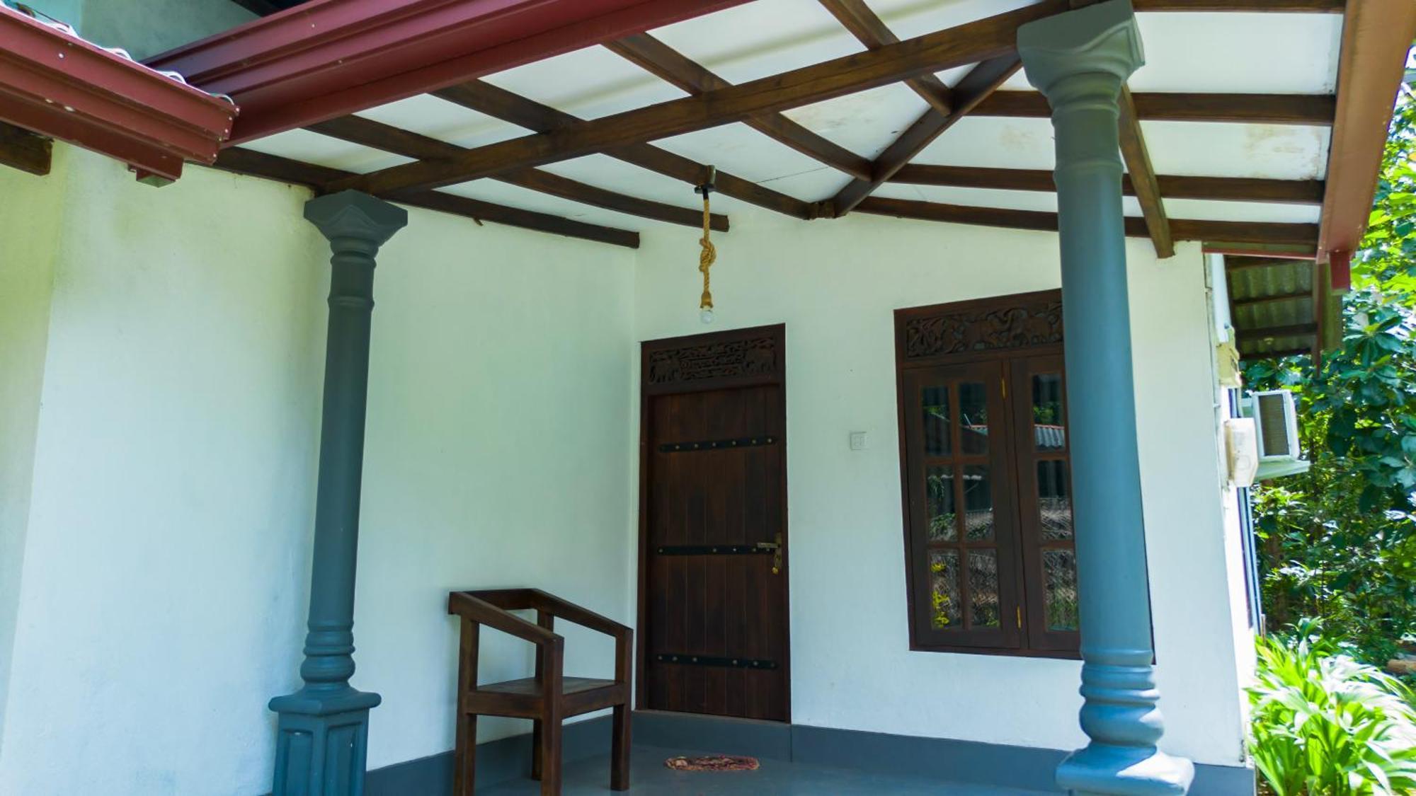 Dhanaya Safari Home Udawalawe Exterior photo